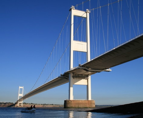 File:Severn Bridge near to Beachley-cropped.jpg