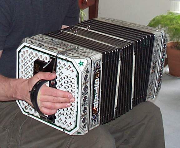File:Chemnitzer Concertina Star Old Timer.jpg