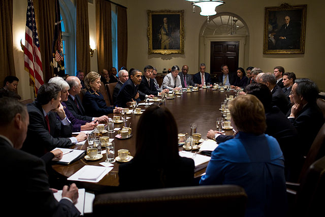 File:Obama cabinet meeting 2009-11.jpg