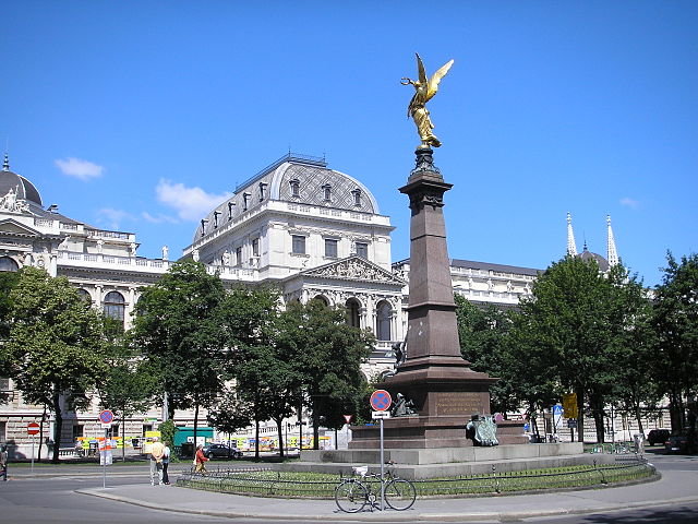File:Universität Vienna June 2006 164.jpg