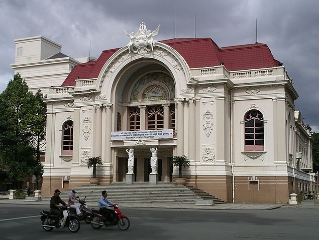 File:Opéra de Sài Gòn.jpg