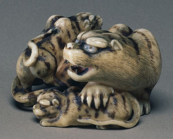 File:Miyasaka Hakuryu II - Tigress with Two Cubs - Walters 71909.jpg