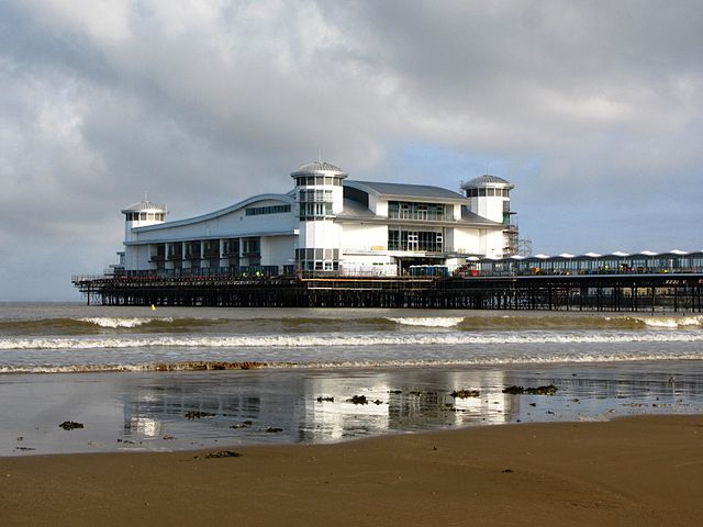 File:Weston-super-Mare Grand Pier June 2010.jpg