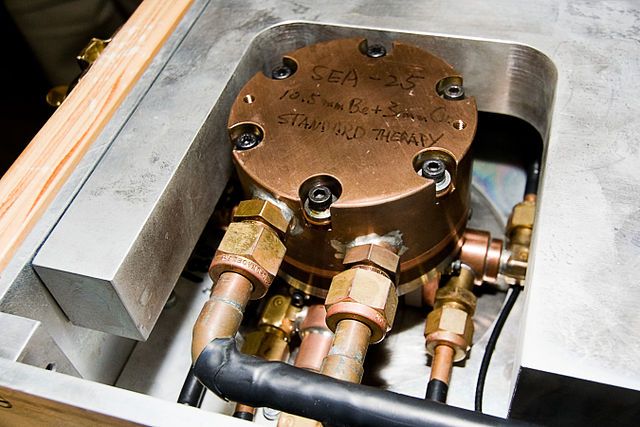 File:Beryllium target.jpg