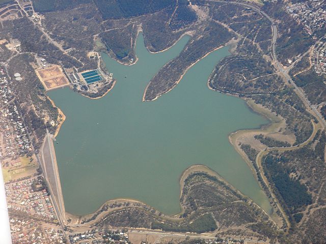 File:Happy Valley Reservoir 20070223.jpg