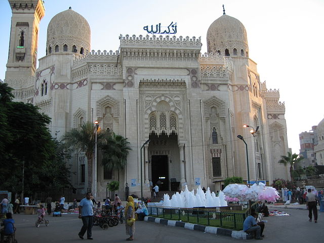 File:Abu el-Abbas el-Mursi Mosque in Alexandria.jpg