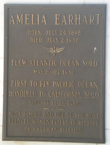 File:Amelia Earhardt Plaque at Portal of the Folded Wings.JPG