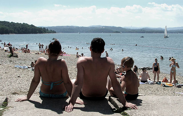 File:Solina Poland.jpg