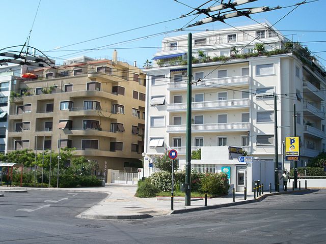 File:Aigyptou Square Athens.JPG