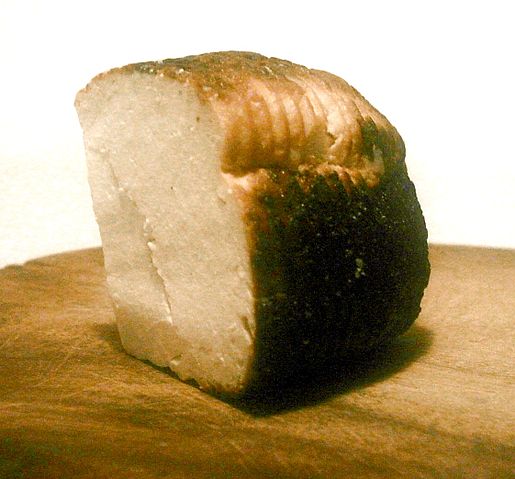 File:Ricotta al forno pezzo.jpg