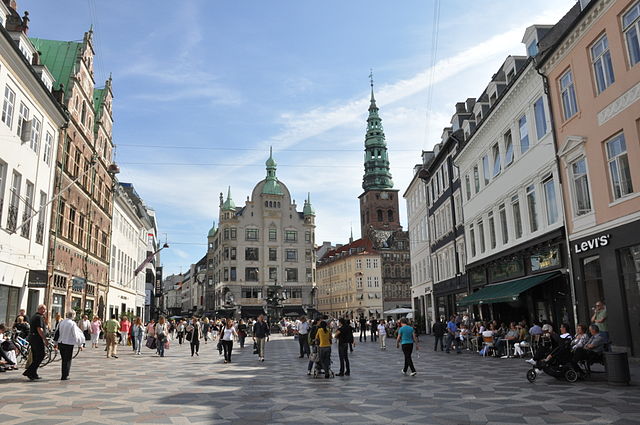 File:Amagertorv, Copenhagen.jpg