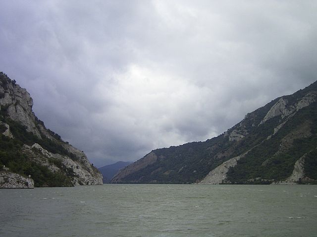 File:Iron Gate Danube.jpg