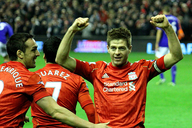 File:Gerrard celebrates his second goal v Everton.jpg