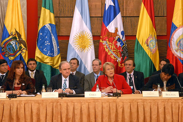File:UNASUR-15SEP2008.jpg