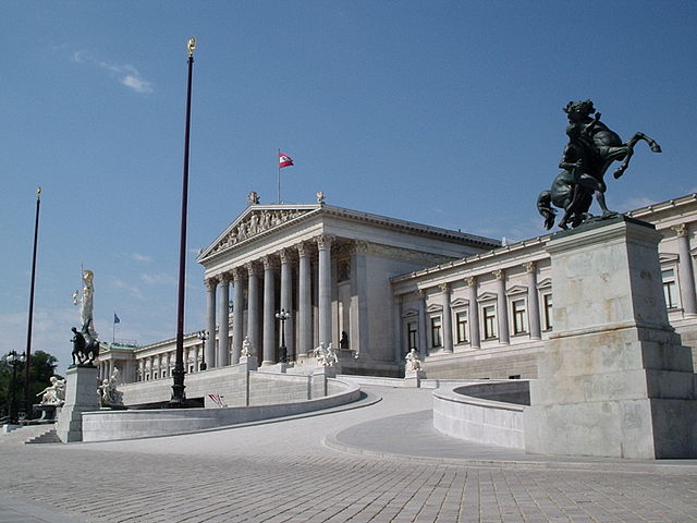 File:WienParlament.jpg
