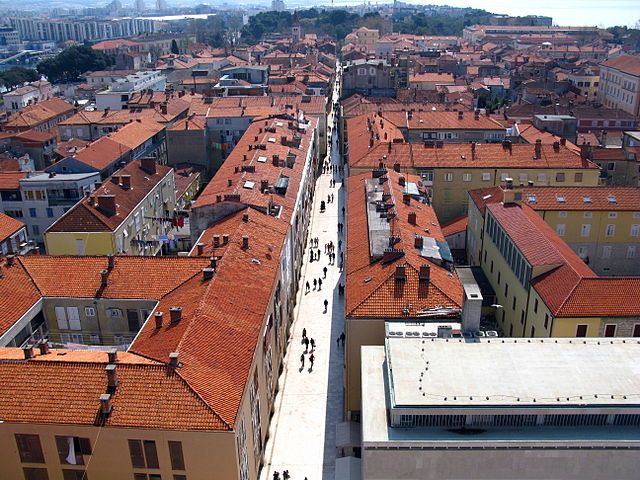 File:Zadar Kathedrale St. Anastasia 03.jpg