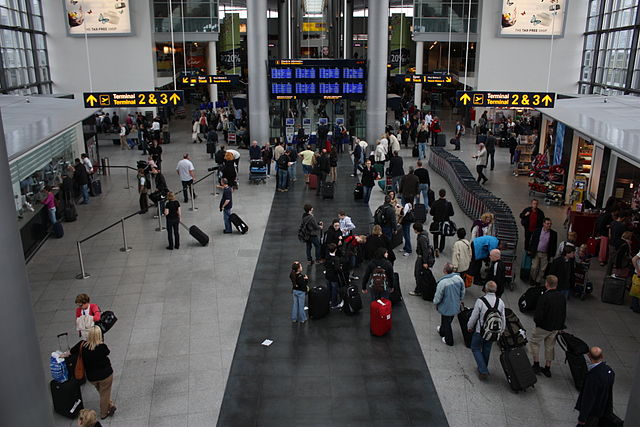 File:Copenhagen Airport Mai 2009 PD 131.JPG