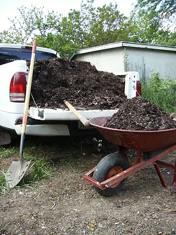 File:Moving soil.JPG
