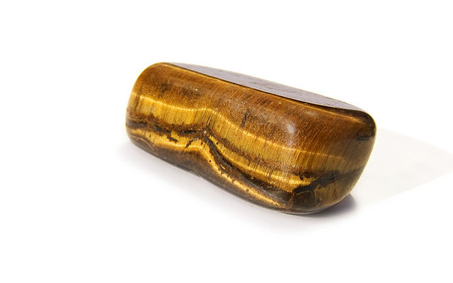 File:Tigers eye crystal444.jpg