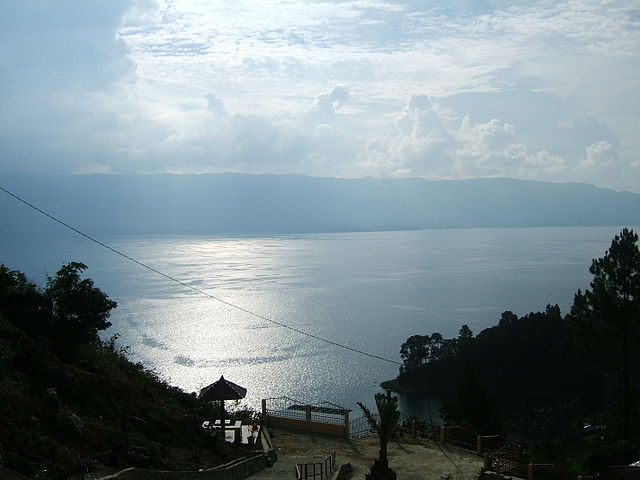 File:Lake Toba View - 2008.jpg