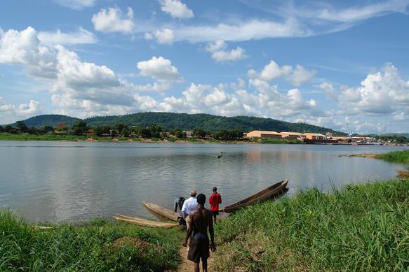 File:Ubangi river near Bangui.jpg