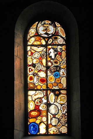 File:Grossmünster - Innenansicht IMG 6434 ShiftN.jpg