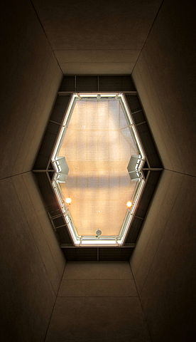 File:In the Tower - Mark Rothko.JPG